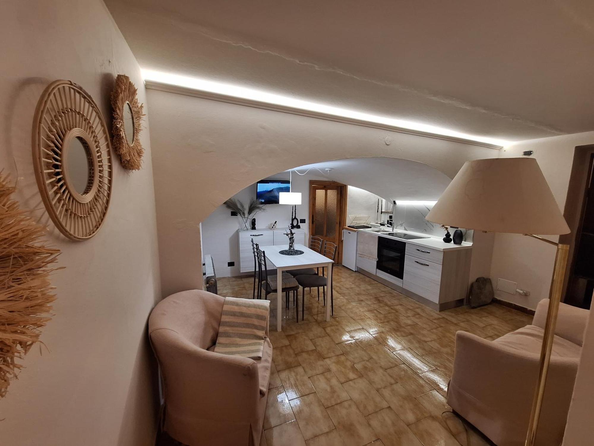 La Casa Del Gigante Frassino Daire Acceglio Dış mekan fotoğraf